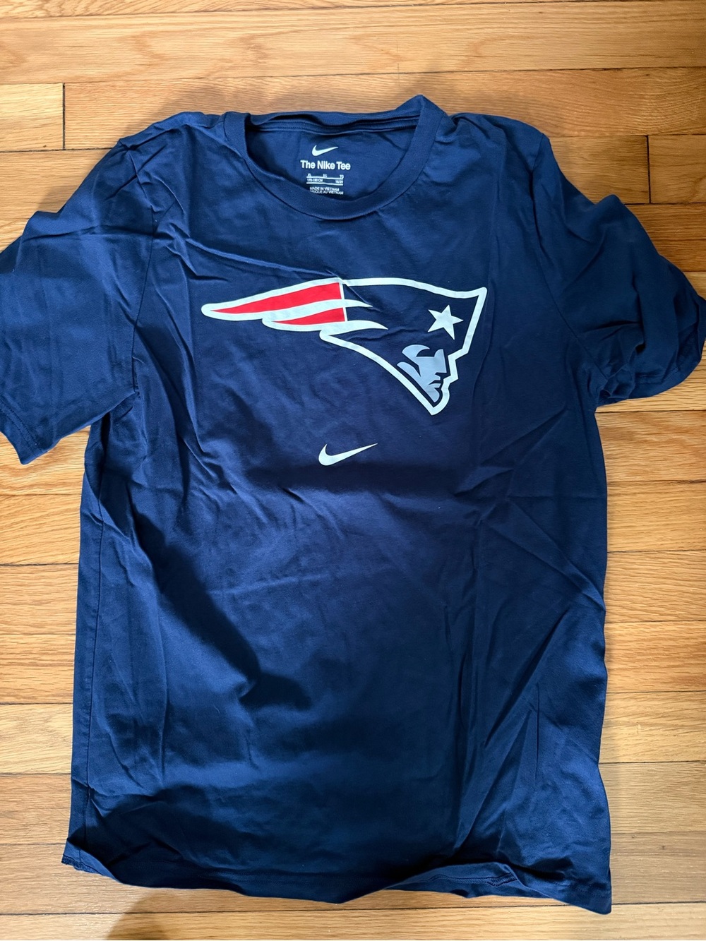 Nike Women's Navy Blue New England Patriots Logo Tee with Red Accent